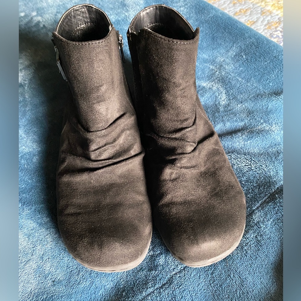 Boc Booties - image 6